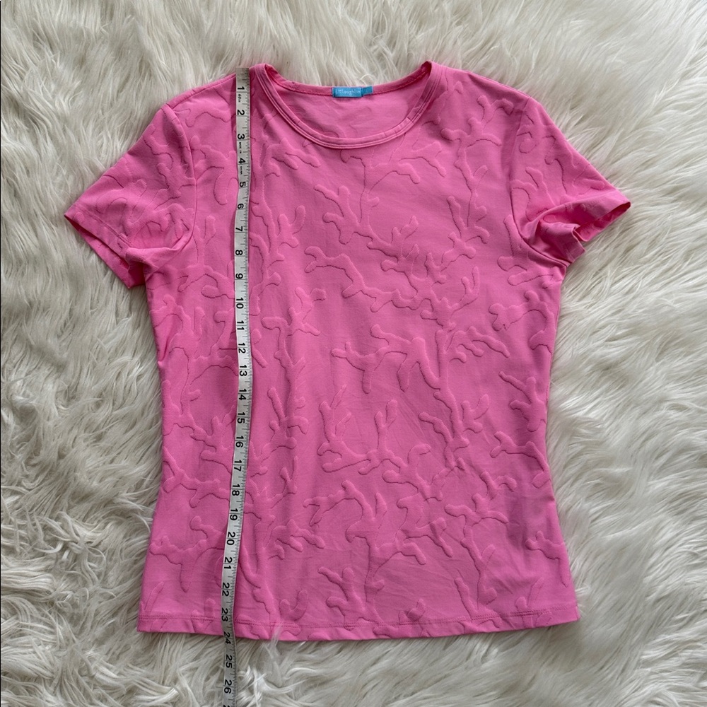 J Mclaughlin Signature Stretch Pink Embossed T-Shirt Size L - Picture 12 of 12